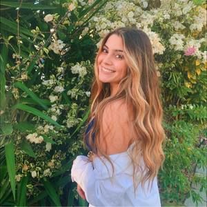 Meet your Posher, Carly